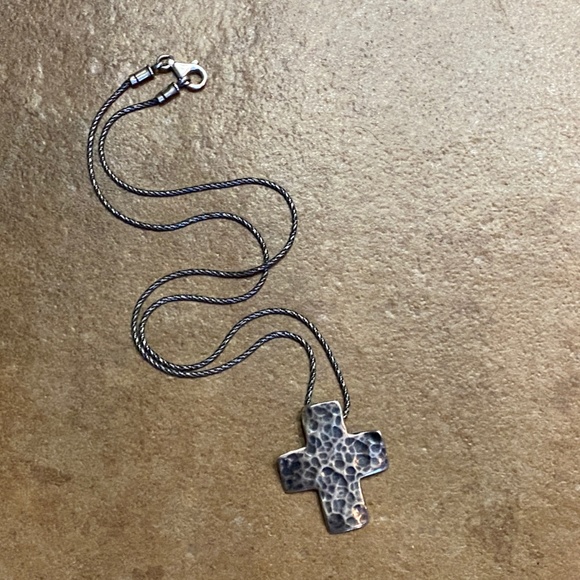 Silpada Cross Necklace - Picture 4 of 11